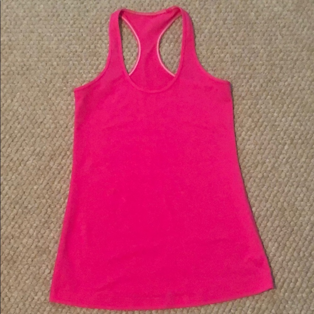 Lululemon tank
